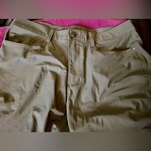 Swiss Tech Pant, men’s 34x30. Gray.